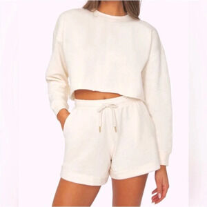 NWT WeWoreWhat Women's Size M Off White Cropped Sweatshirt Pullover Top Crop